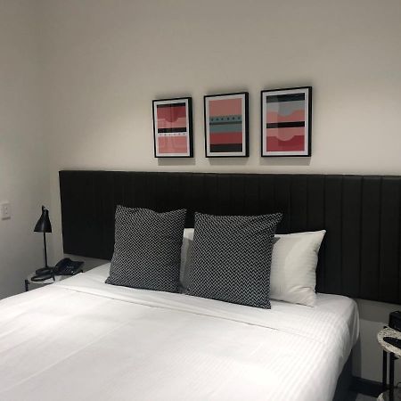 Quest Notting Hill Aparthotel Clayton Buitenkant foto