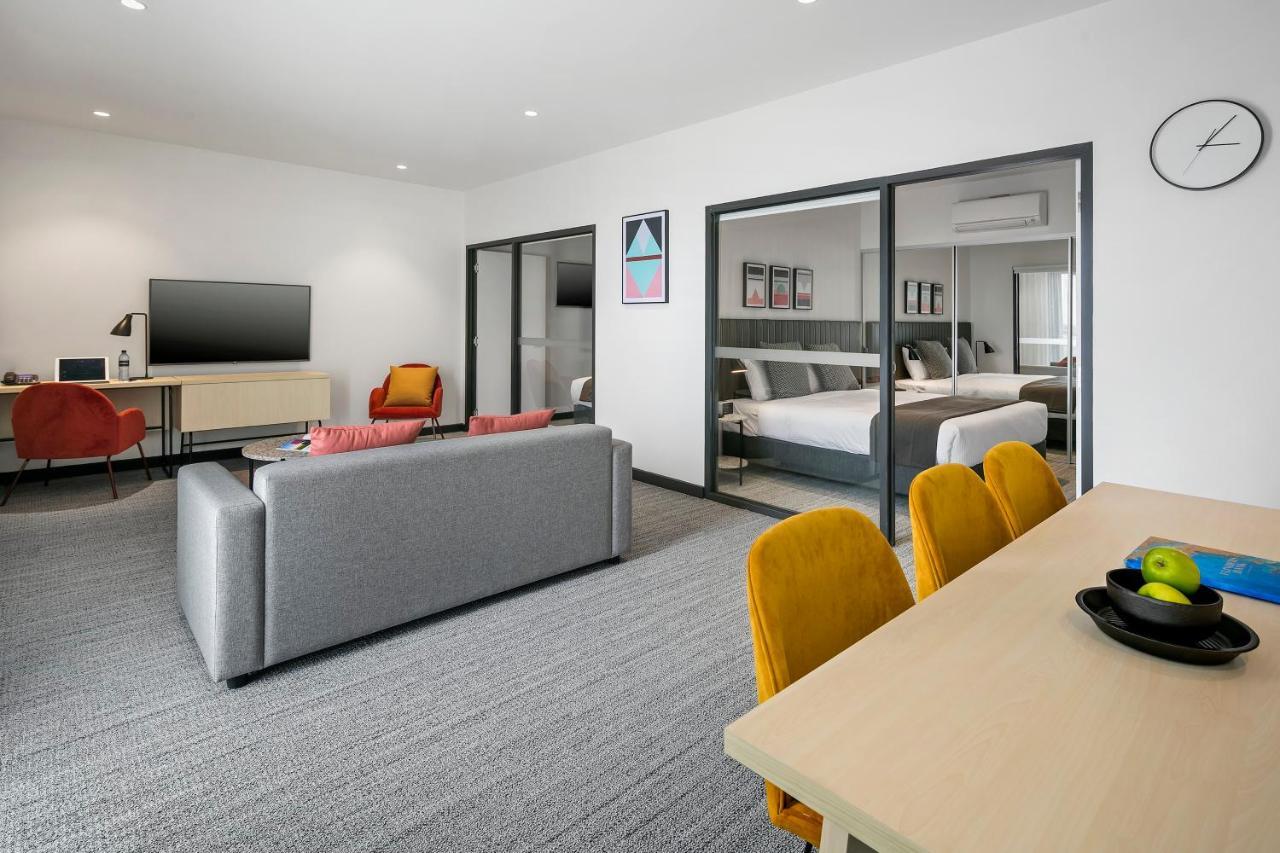 Quest Notting Hill Aparthotel Clayton Buitenkant foto